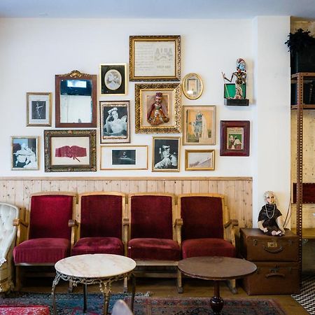 Pars Teatro Hostel (Adults Only) Barselona Dış mekan fotoğraf