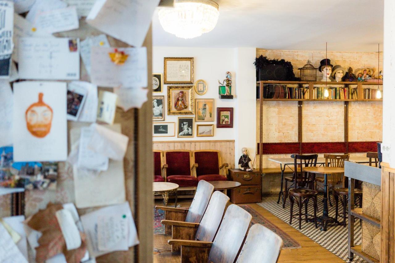 Pars Teatro Hostel (Adults Only) Barselona Dış mekan fotoğraf