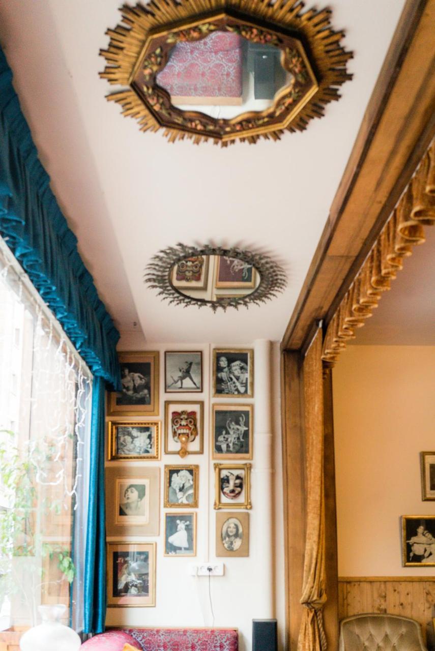 Pars Teatro Hostel (Adults Only) Barselona Dış mekan fotoğraf